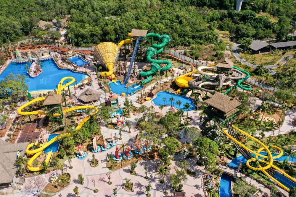 Vue aérienne du parc aquatique Aquatopia.
